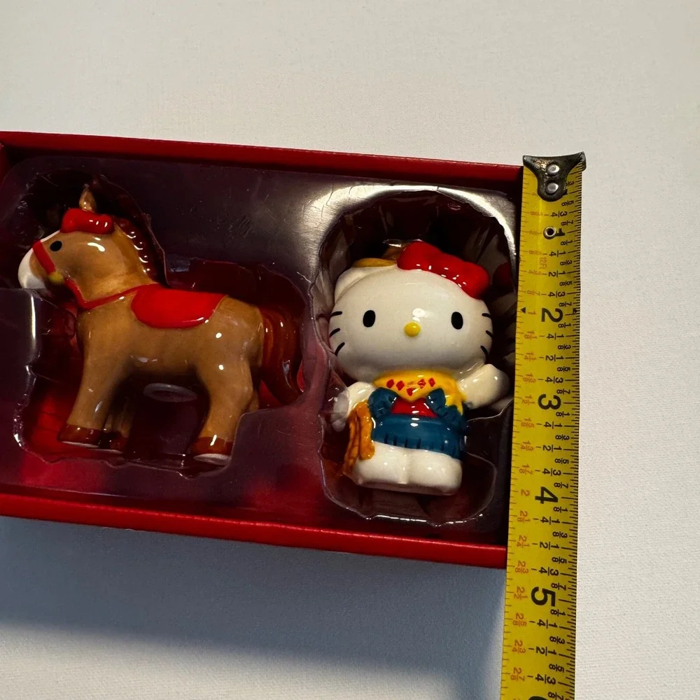 Hello Kitty Cowgirl Horse Sanrio salt & Pepper‎ NEW in box. Blue Sky Clayworks